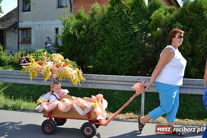 Zdjęcie w galerii na portalu naszraciborz.pl: Roszków z humorem dziękował za plony wiadomości z regionu