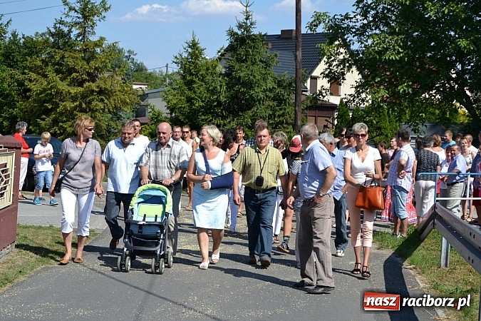 Zdjęcie w galerii na portalu naszraciborz.pl: Roszków z humorem dziękował za plony wiadomości z regionu