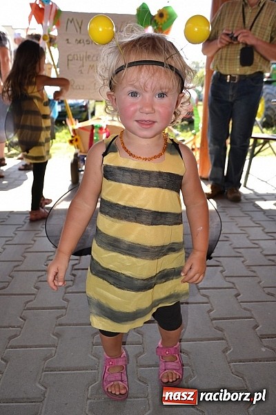 Zdjęcie w galerii na portalu naszraciborz.pl: Roszków z humorem dziękował za plony wiadomości z regionu