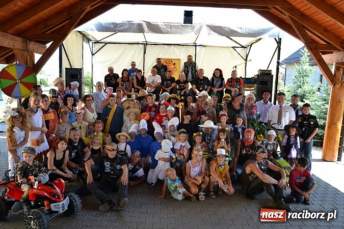 Zdjęcie w galerii na portalu naszraciborz.pl: Roszków z humorem dziękował za plony wiadomości z regionu