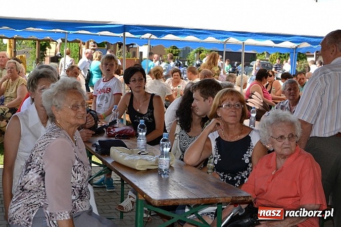Zdjęcie w galerii na portalu naszraciborz.pl: Roszków z humorem dziękował za plony wiadomości z regionu