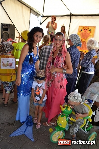 Zdjęcie w galerii na portalu naszraciborz.pl: Roszków z humorem dziękował za plony wiadomości z regionu