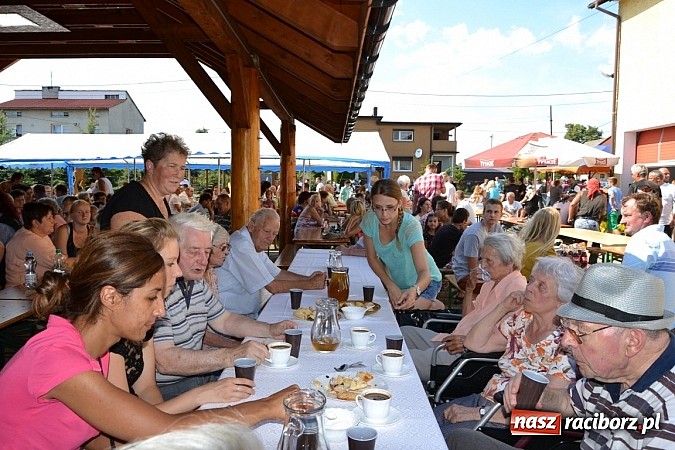 Zdjęcie w galerii na portalu naszraciborz.pl: Roszków z humorem dziękował za plony wiadomości z regionu