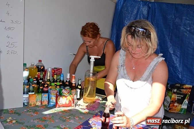 Zdjęcie w galerii na portalu naszraciborz.pl: Roszków z humorem dziękował za plony wiadomości z regionu