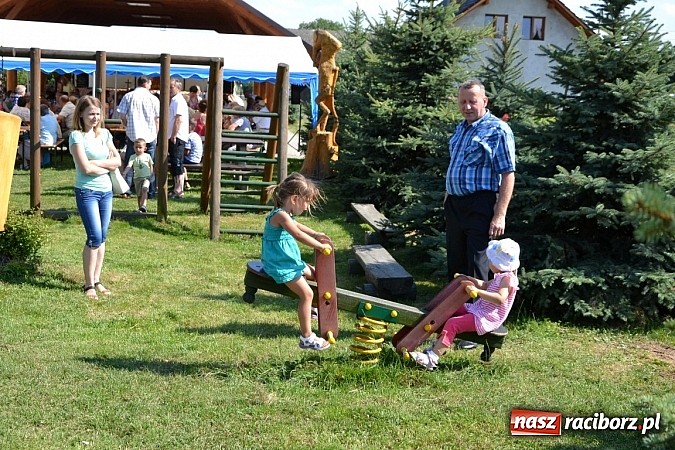 Zdjęcie w galerii na portalu naszraciborz.pl: Roszków z humorem dziękował za plony wiadomości z regionu