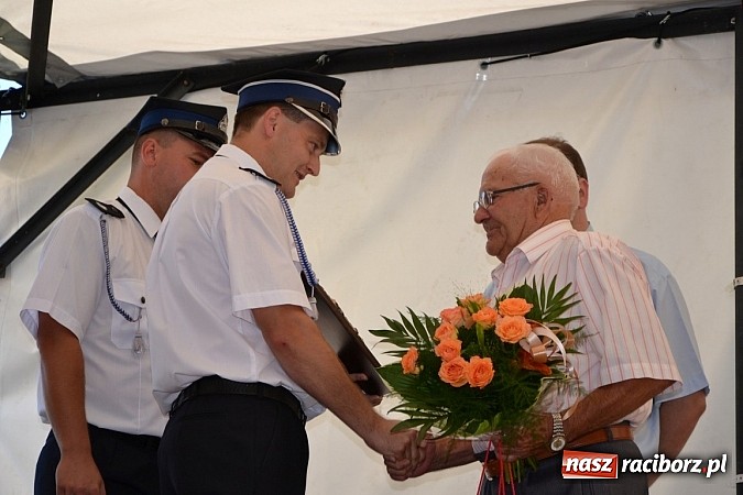 Zdjęcie w galerii na portalu naszraciborz.pl: Roszków z humorem dziękował za plony wiadomości z regionu
