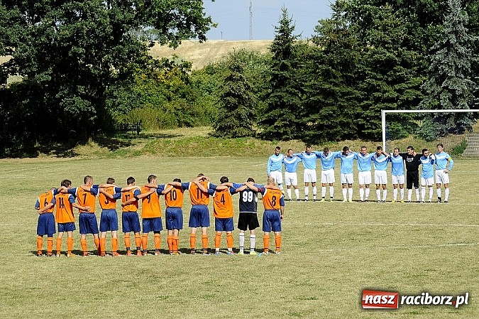 Zdjęcie w galerii na portalu naszraciborz.pl: A klasa: Remis w hitowym pojedynku wiadomości z regionu