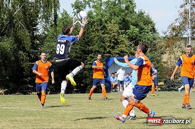 Zdjęcie w galerii na portalu naszraciborz.pl: A klasa: Remis w hitowym pojedynku wiadomości z regionu
