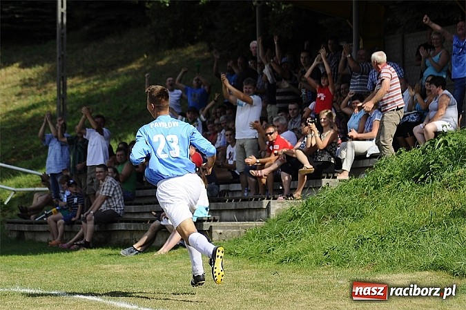 Zdjęcie w galerii na portalu naszraciborz.pl: A klasa: Remis w hitowym pojedynku wiadomości z regionu