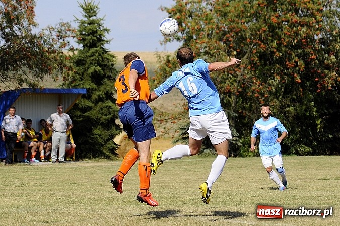 Zdjęcie w galerii na portalu naszraciborz.pl: A klasa: Remis w hitowym pojedynku wiadomości z regionu
