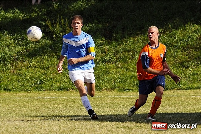 Zdjęcie w galerii na portalu naszraciborz.pl: A klasa: Remis w hitowym pojedynku wiadomości z regionu