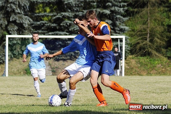 Zdjęcie w galerii na portalu naszraciborz.pl: A klasa: Remis w hitowym pojedynku wiadomości z regionu
