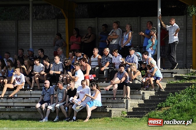 Zdjęcie w galerii na portalu naszraciborz.pl: A klasa: Remis w hitowym pojedynku wiadomości z regionu