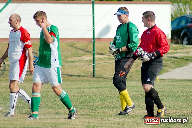 Zdjęcie w galerii na portalu naszraciborz.pl: C klasa: Derby z dreszczykiem. 