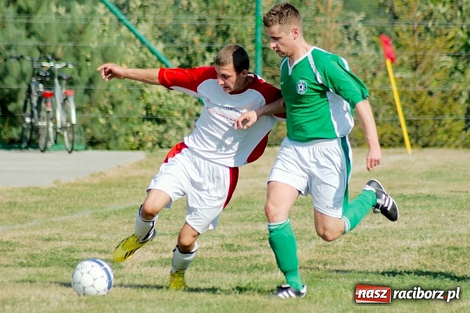 Zdjęcie w galerii na portalu naszraciborz.pl: C klasa: Derby z dreszczykiem. 