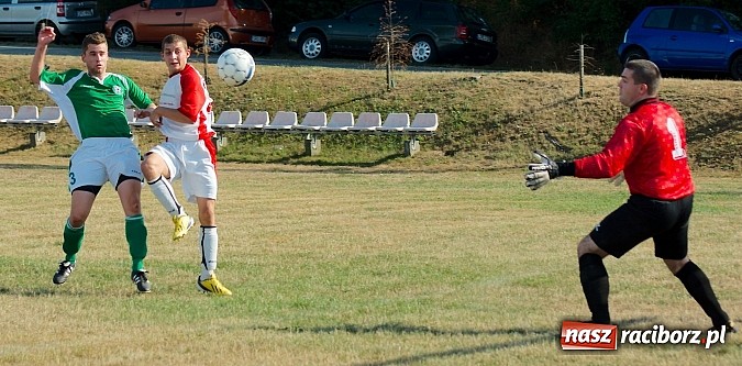 Zdjęcie w galerii na portalu naszraciborz.pl: C klasa: Derby z dreszczykiem. 
