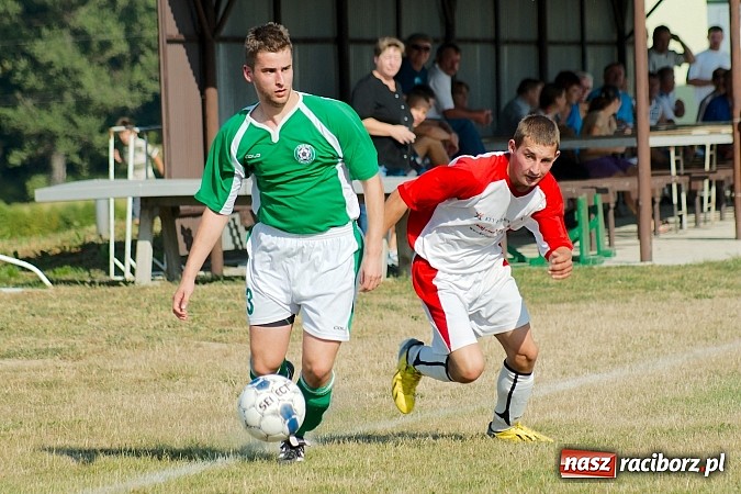 Zdjęcie w galerii na portalu naszraciborz.pl: C klasa: Derby z dreszczykiem. 