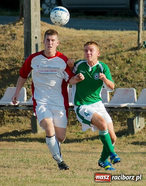 Zdjęcie w galerii na portalu naszraciborz.pl: C klasa: Derby z dreszczykiem. 