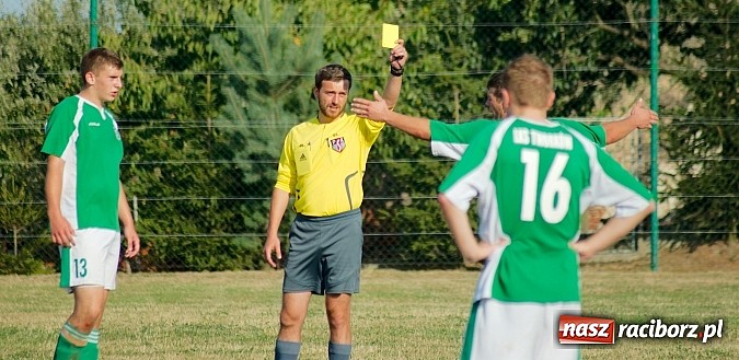 Zdjęcie w galerii na portalu naszraciborz.pl: C klasa: Derby z dreszczykiem. 