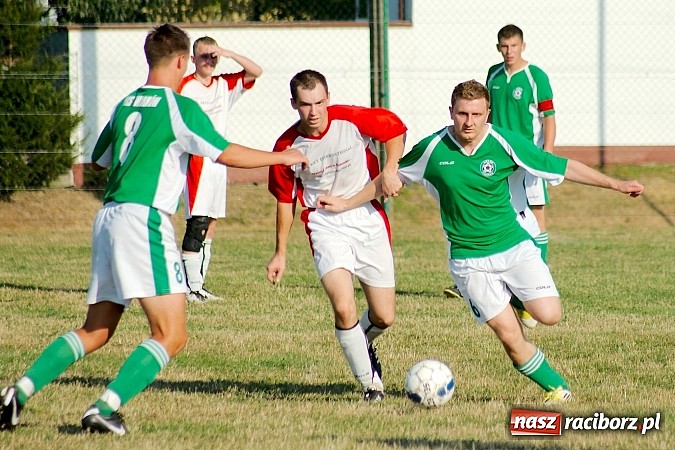 Zdjęcie w galerii na portalu naszraciborz.pl: C klasa: Derby z dreszczykiem. 