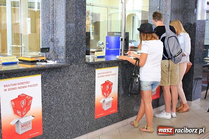 Zdjęcie w galerii na portalu naszraciborz.pl: Pocztówki i neokartki, czyli tradycyjne i nowoczesne pozdrowienia z wakacji wiadomości z regionu