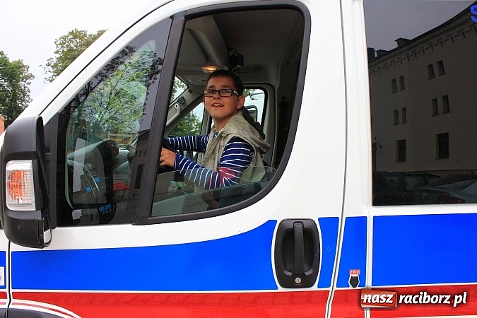 Zdjęcie w galerii na portalu naszraciborz.pl: Zamkowe zuchy na spotkaniu z ratownikami medycznymi wiadomości z regionu