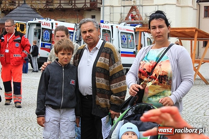 Zdjęcie w galerii na portalu naszraciborz.pl: Zamkowe zuchy na spotkaniu z ratownikami medycznymi wiadomości z regionu