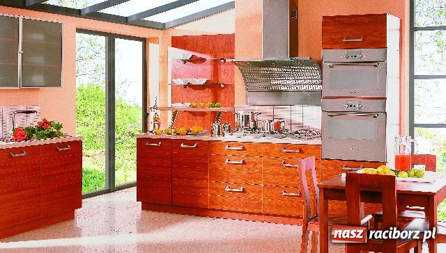 Zdjęcie w galerii na portalu naszraciborz.pl: BLACK RED WHITE - Meble dla pokoleń wiadomości z regionu