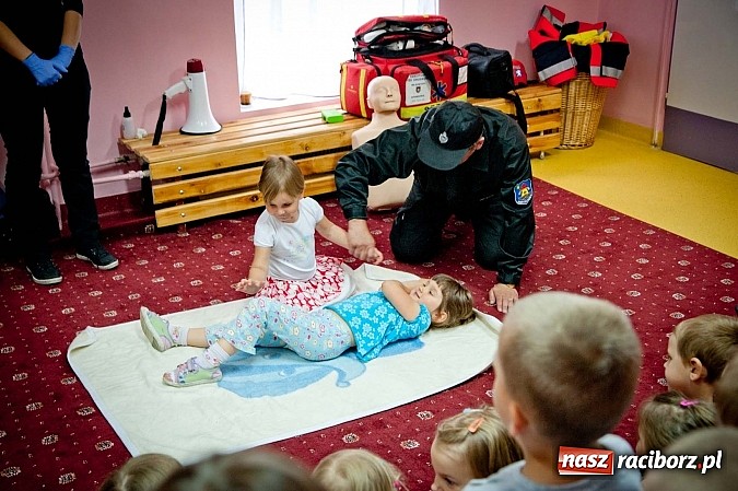 Zdjęcie w galerii na portalu naszraciborz.pl: Odblask to nie obciach, a fajny Trend wiadomości z regionu