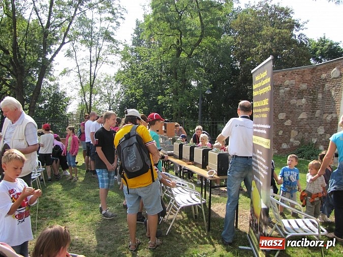 Zdjęcie w galerii na portalu naszraciborz.pl: Zwierzaki na zamku, czyli ostatni dzień akcji Zamkowy Zuch wiadomości z regionu