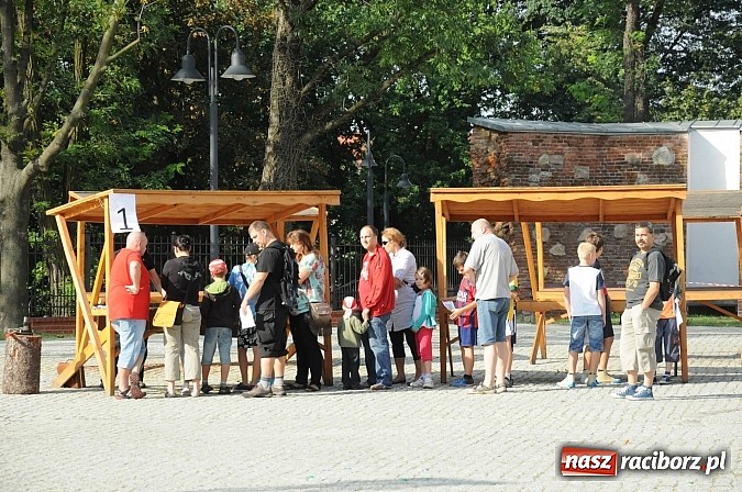 Zdjęcie w galerii na portalu naszraciborz.pl: Król Jan III Sobieski wjechał dziś na zamek wiadomości z regionu