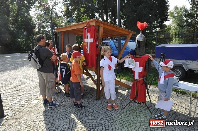 Zdjęcie w galerii na portalu naszraciborz.pl: Król Jan III Sobieski wjechał dziś na zamek wiadomości z regionu