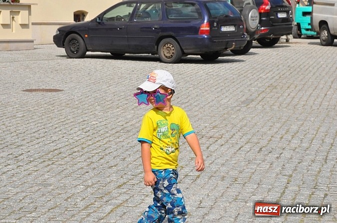 Zdjęcie w galerii na portalu naszraciborz.pl: Król Jan III Sobieski wjechał dziś na zamek wiadomości z regionu