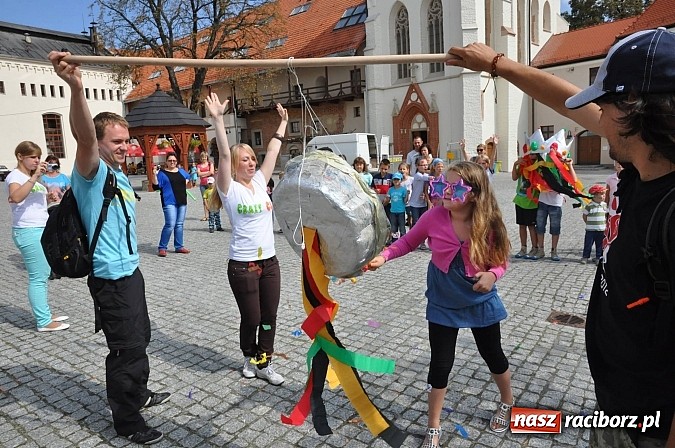 Zdjęcie w galerii na portalu naszraciborz.pl: Król Jan III Sobieski wjechał dziś na zamek wiadomości z regionu