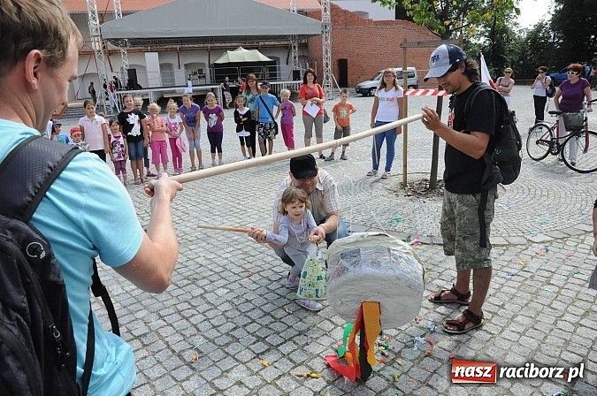 Zdjęcie w galerii na portalu naszraciborz.pl: Król Jan III Sobieski wjechał dziś na zamek wiadomości z regionu