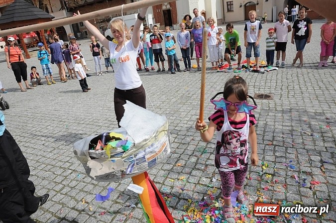 Zdjęcie w galerii na portalu naszraciborz.pl: Król Jan III Sobieski wjechał dziś na zamek wiadomości z regionu