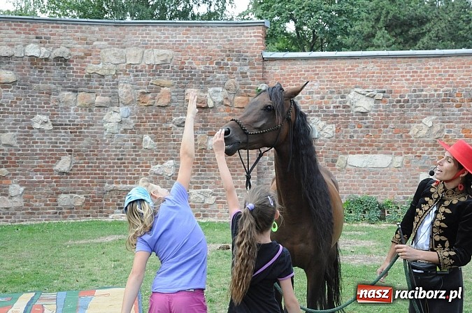 Zdjęcie w galerii na portalu naszraciborz.pl: Król Jan III Sobieski wjechał dziś na zamek wiadomości z regionu