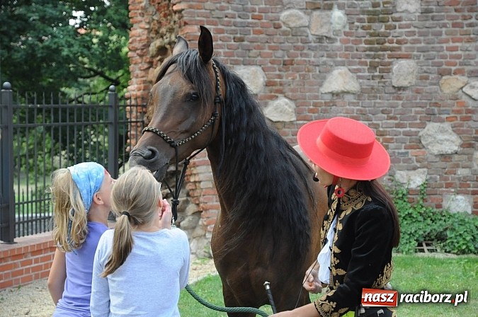 Zdjęcie w galerii na portalu naszraciborz.pl: Król Jan III Sobieski wjechał dziś na zamek wiadomości z regionu