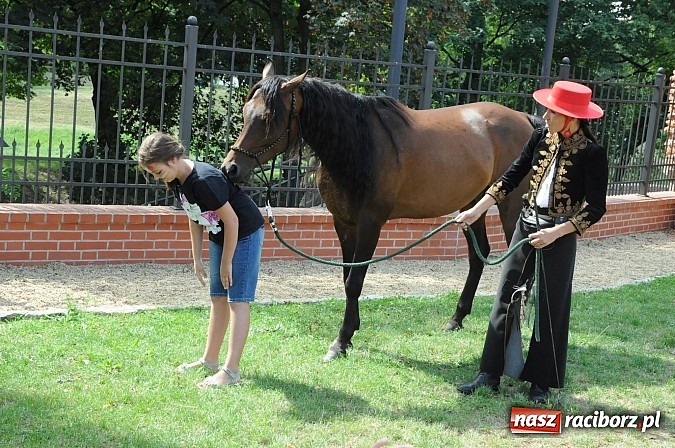 Zdjęcie w galerii na portalu naszraciborz.pl: Król Jan III Sobieski wjechał dziś na zamek wiadomości z regionu