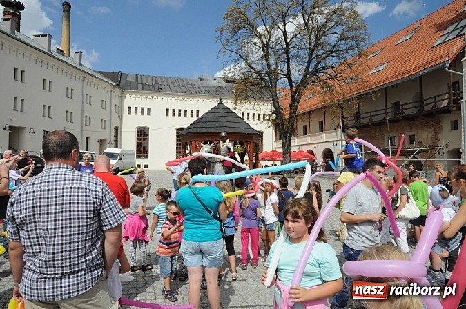 Zdjęcie w galerii na portalu naszraciborz.pl: Król Jan III Sobieski wjechał dziś na zamek wiadomości z regionu