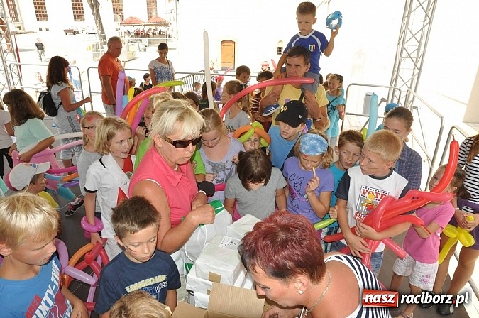 Zdjęcie w galerii na portalu naszraciborz.pl: Król Jan III Sobieski wjechał dziś na zamek wiadomości z regionu