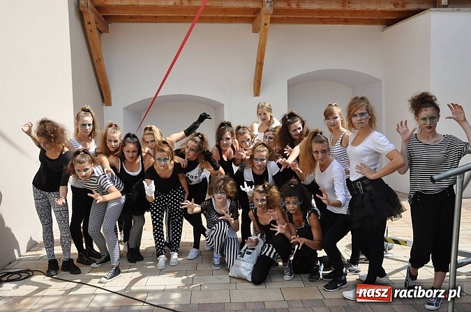 Zdjęcie w galerii na portalu naszraciborz.pl: Król Jan III Sobieski wjechał dziś na zamek wiadomości z regionu