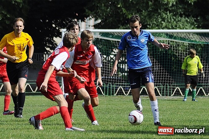 Zdjęcie w galerii na portalu naszraciborz.pl: Ikar przegrał z Rakowem wiadomości z regionu