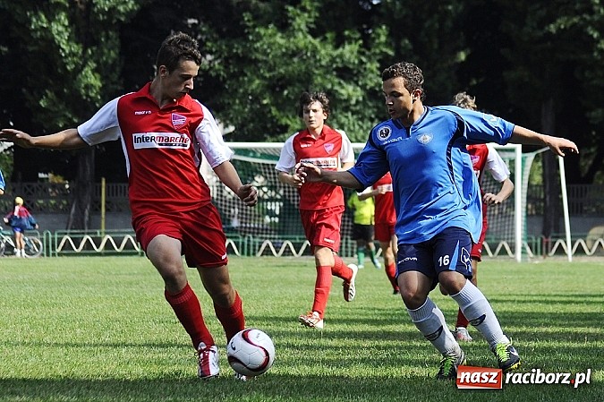 Zdjęcie w galerii na portalu naszraciborz.pl: Ikar przegrał z Rakowem wiadomości z regionu