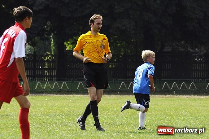 Zdjęcie w galerii na portalu naszraciborz.pl: Ikar przegrał z Rakowem wiadomości z regionu