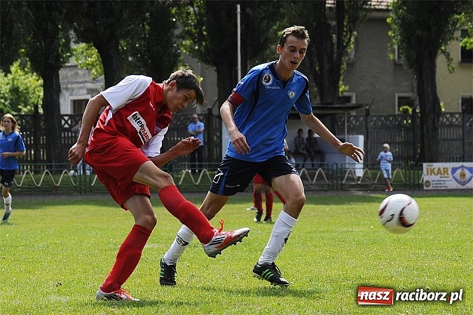 Zdjęcie w galerii na portalu naszraciborz.pl: Ikar przegrał z Rakowem wiadomości z regionu