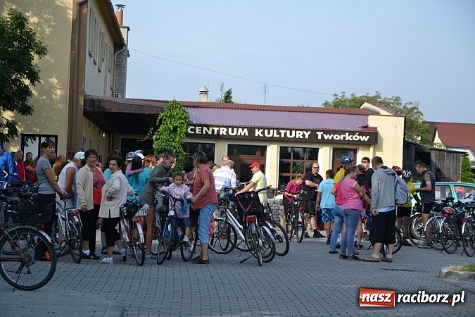 Zdjęcie w galerii na portalu naszraciborz.pl: Z Tworkowa do Roszkowa, czyli kolejny rajd Utexu i Gminy Krzyżanowice wiadomości z regionu