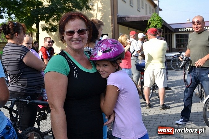 Zdjęcie w galerii na portalu naszraciborz.pl: Z Tworkowa do Roszkowa, czyli kolejny rajd Utexu i Gminy Krzyżanowice wiadomości z regionu