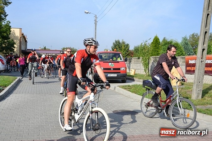 Zdjęcie w galerii na portalu naszraciborz.pl: Z Tworkowa do Roszkowa, czyli kolejny rajd Utexu i Gminy Krzyżanowice wiadomości z regionu