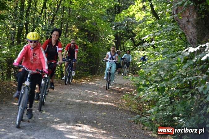 Zdjęcie w galerii na portalu naszraciborz.pl: Z Tworkowa do Roszkowa, czyli kolejny rajd Utexu i Gminy Krzyżanowice wiadomości z regionu